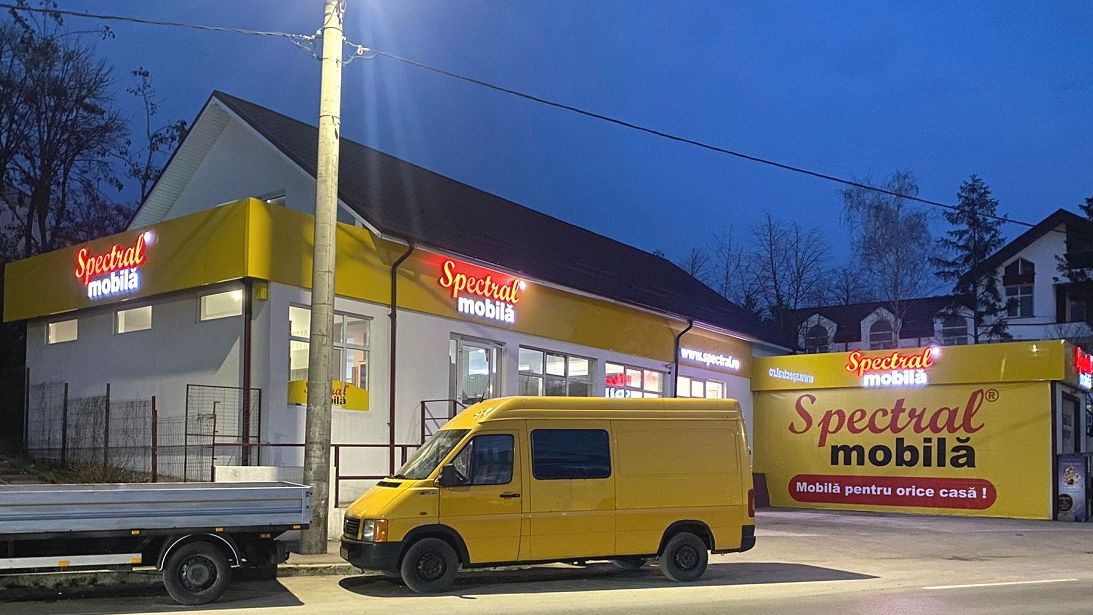 Idei de afaceri la cheie | Franciza Spectral Mobilă: Mobila făcută la Bârlad care nu se teme să concureze cu marii retaileri