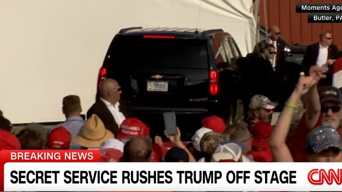 Atentat la viața lui Trump | O persoană a fost ucisă