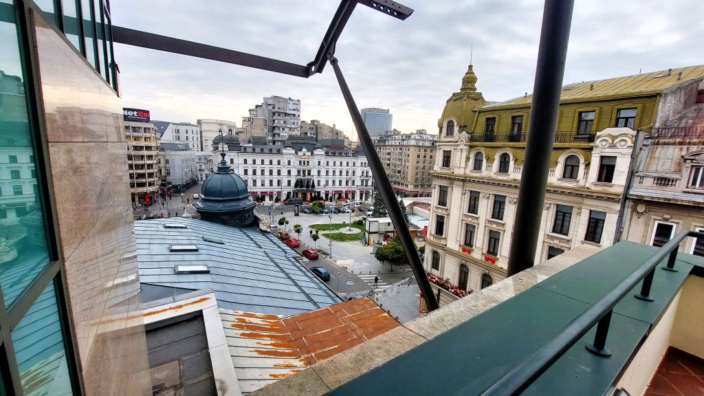 GALERIE FOTO | Cum arată apartamentele milionarei Anja Graf din centrul Capitalei - Imagine 33