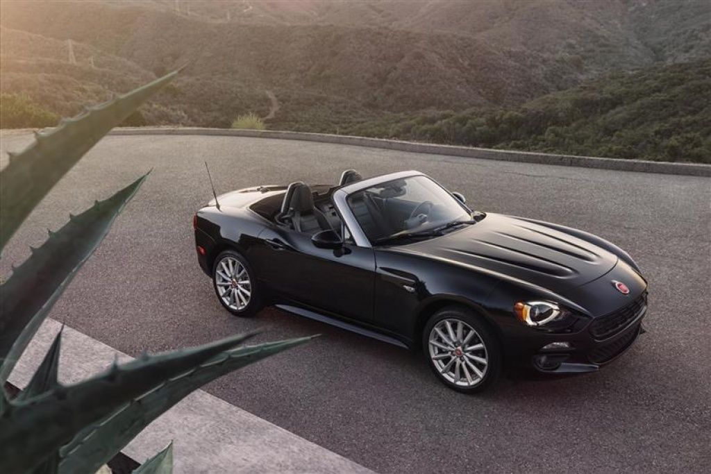 Fiat 124 Spider - Imagine 2