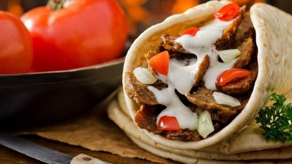 Cuvantul shaorma ar putea intra in DEX. Un restaurant iesean a demarat o campanie