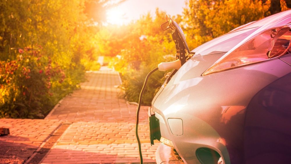 Mașinile electrice și canicula: Autonomia acestora poate scădea și cu 15%