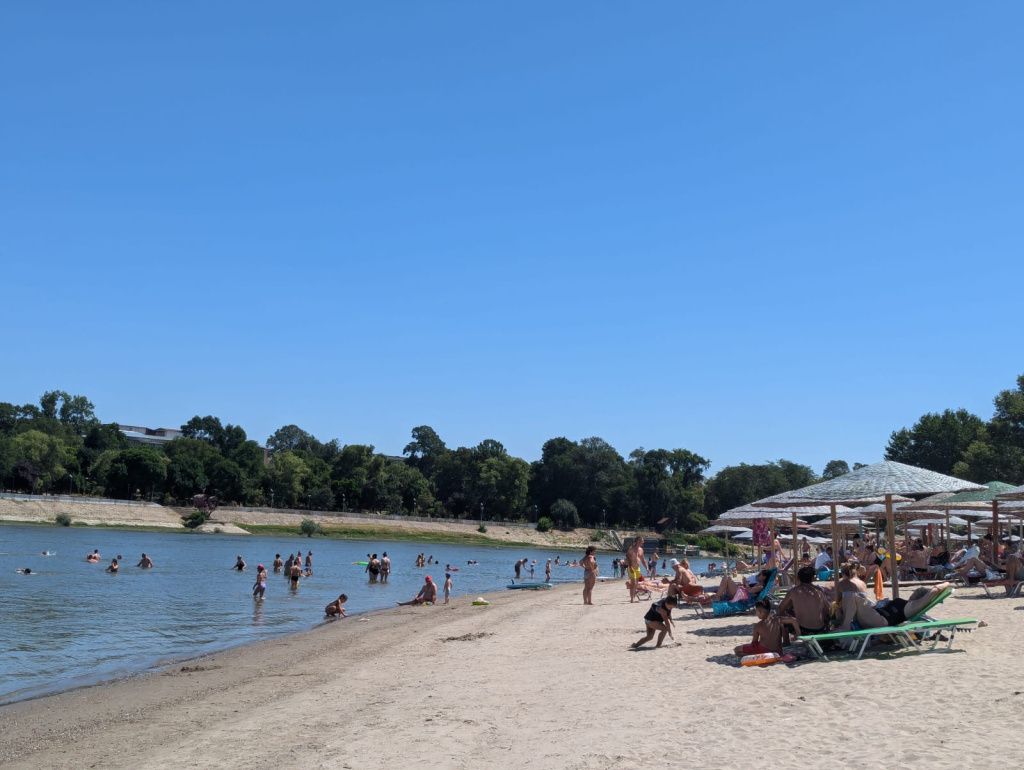 Samskara Beach: Cum arată plaja cu prețuri decente din apropierea Bucureștiului - Imagine 8