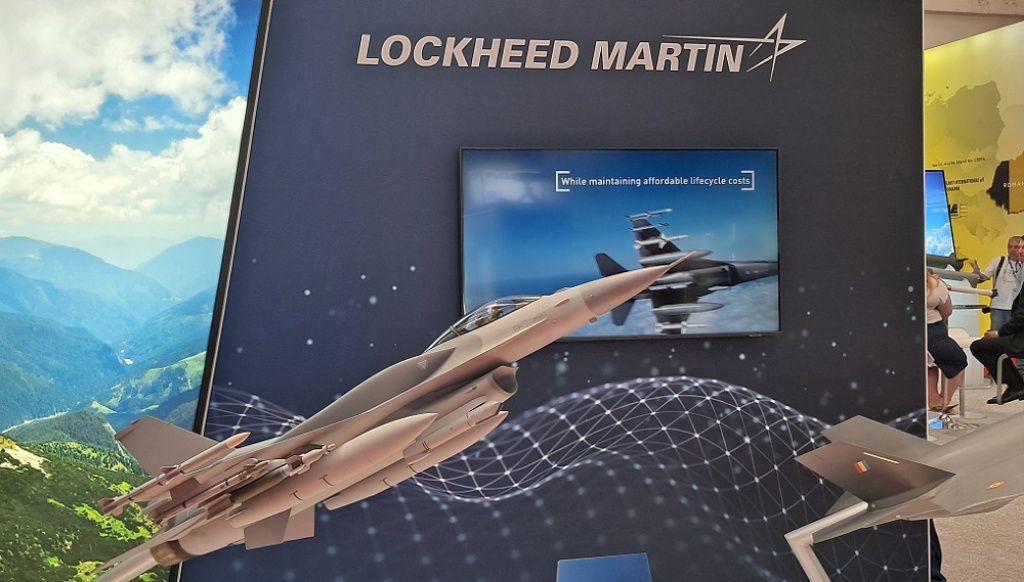FOTO | BSDA, cea mai mare expoziție de tehnică militară, a început la București - Imagine 11