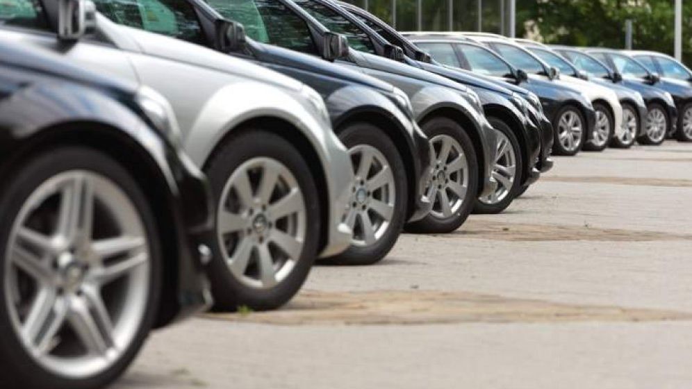 Crește cererea pentru autoturisme noi. Românii au cumpărat cu 58% mai multe mașini noi în aprilie