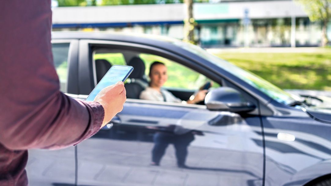 Compania românească Splash lansează un serviciu de ride sharing, intrând în competiție cu Uber și Bolt