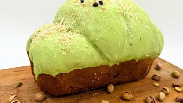 După papanași, cheesecake și biscuiți, trendul ciocolatei Dubai continuă și de sărbători: acum, sub forma unui cozonac