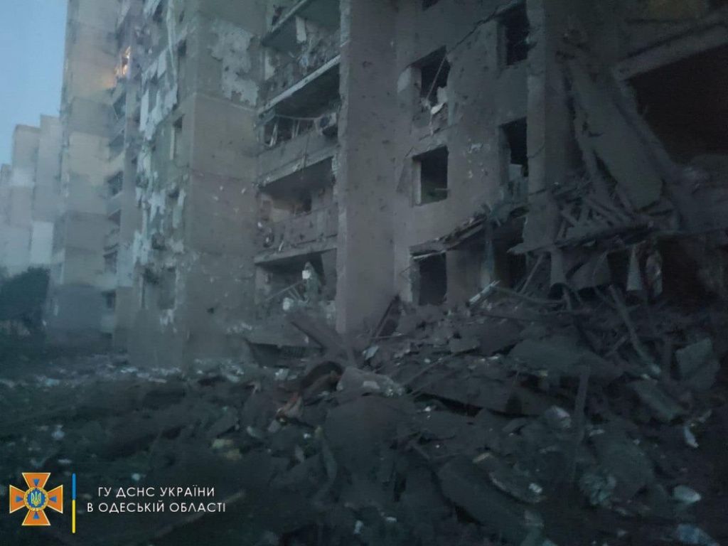 "Stațiunea moldovenilor" din Ucraina a fost bombardată de ruși - Imagine 7