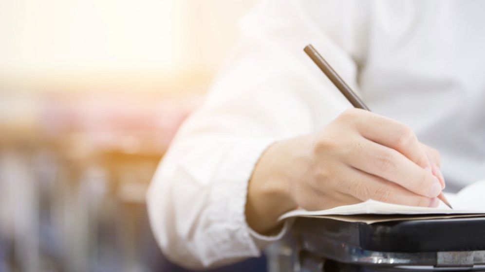 Țeapă cu subiecte la Bacalaureat. Cum a păcălit un individ mai mulți absolvenți de liceu