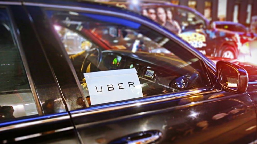 După Google şi Facebook, Uber impune vaccinarea angajaților