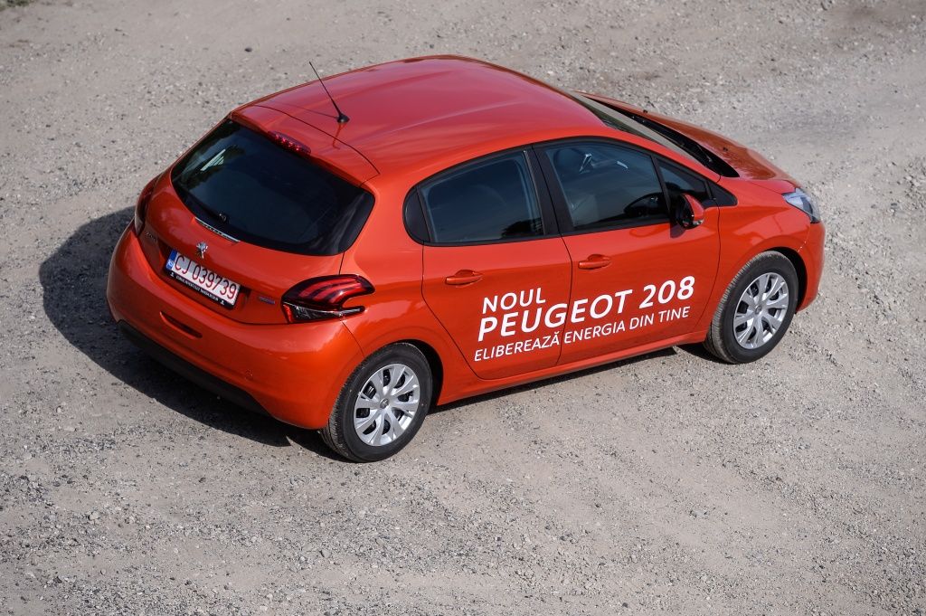 Peugeot 208 facelift - Imagine 18