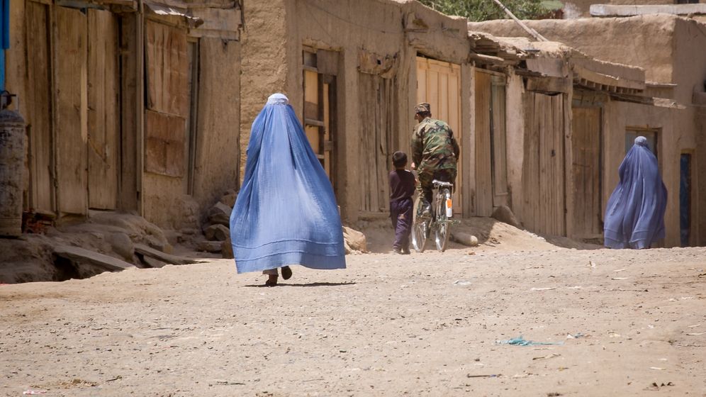 Florin Cîțu: Nivelul de alertă e maxim în Afganistan. Vom trimite un avion pentru a prelua românii din zonă