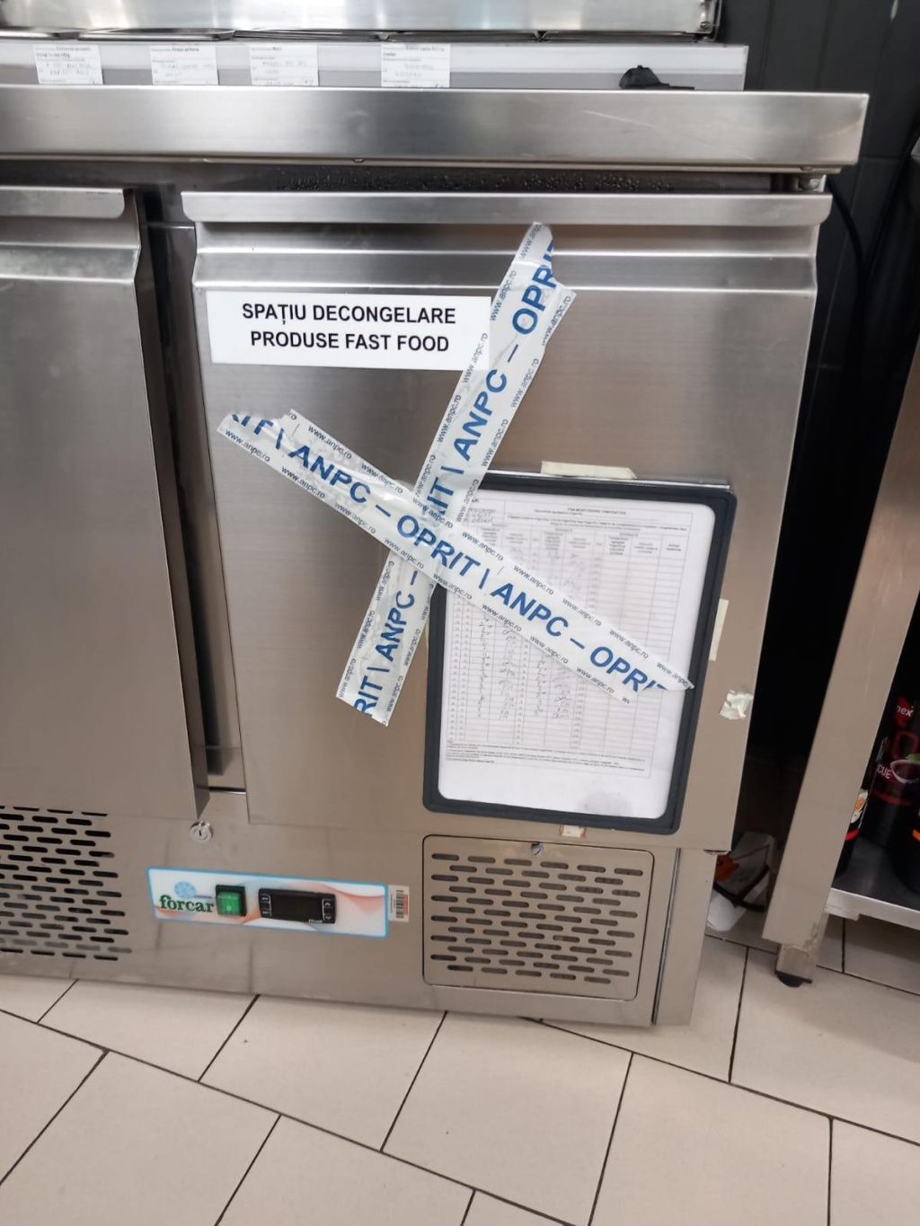 FOTO | Amenzi ANPC pentru magazine din rețelele Mega Image, Lidl, Profi, Kaufland, Carrefour și Au - Imagine 65