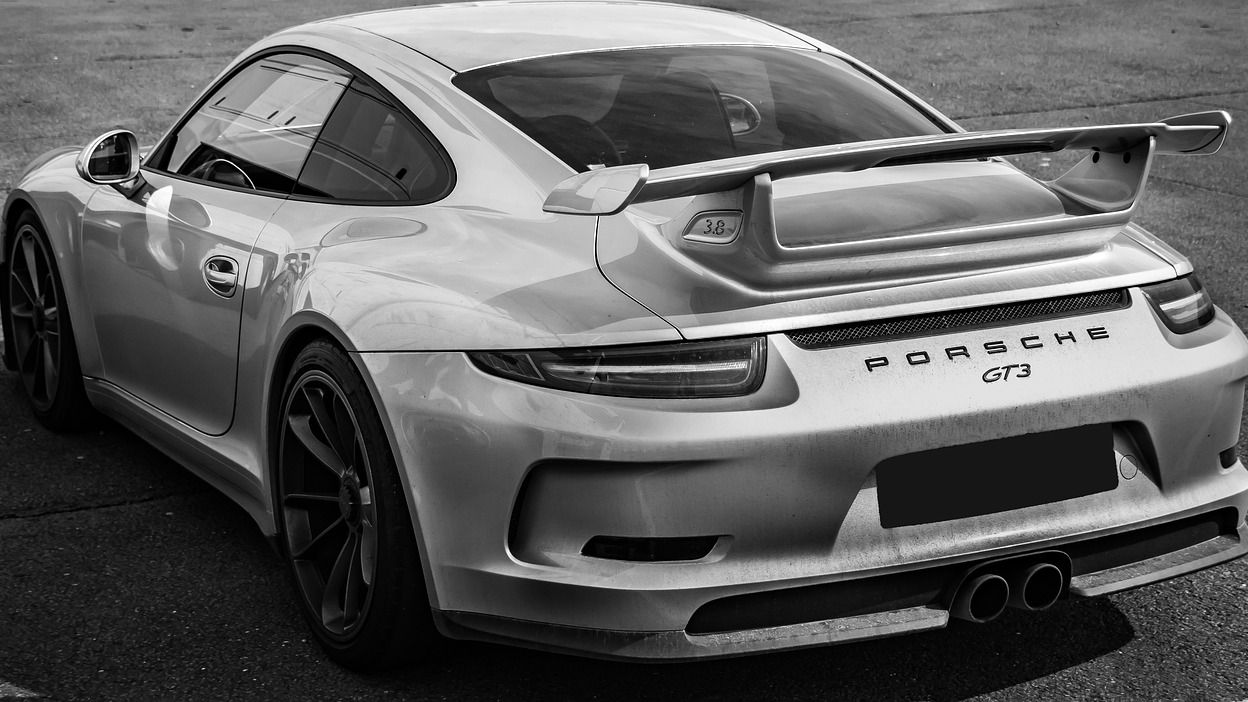 Porsche le oferă angajaților un bonus de 10.000 de dolari datorită rezultatelor solide din 2023