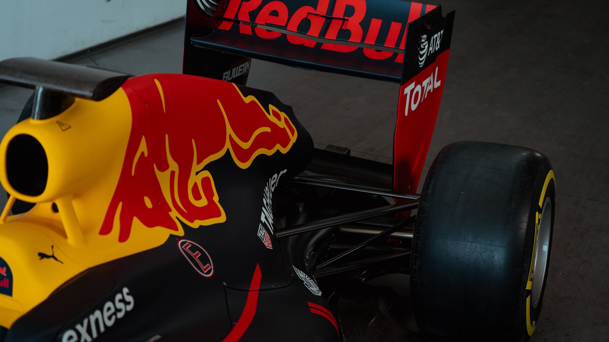 Ion Țiriac „intră” în Formula 1: Omul de afaceri are în colecție mașina lui Sebastian Vettel