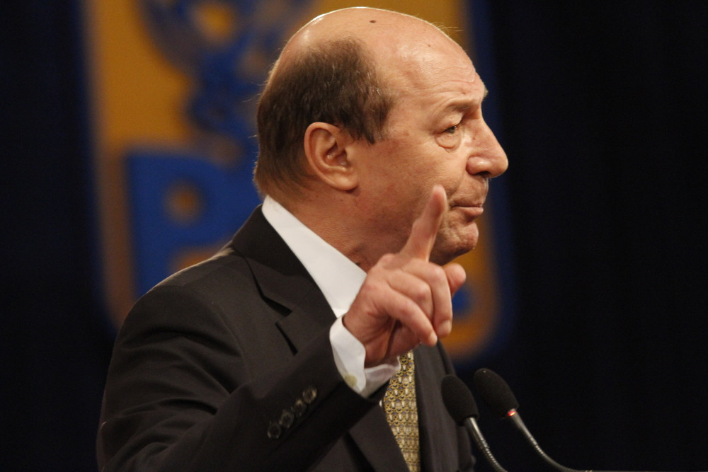 Traian Băsescu, după cele trei drone doborâte în România: Bine că am demonstrat că la una facem față. Urmează testul cu roiul