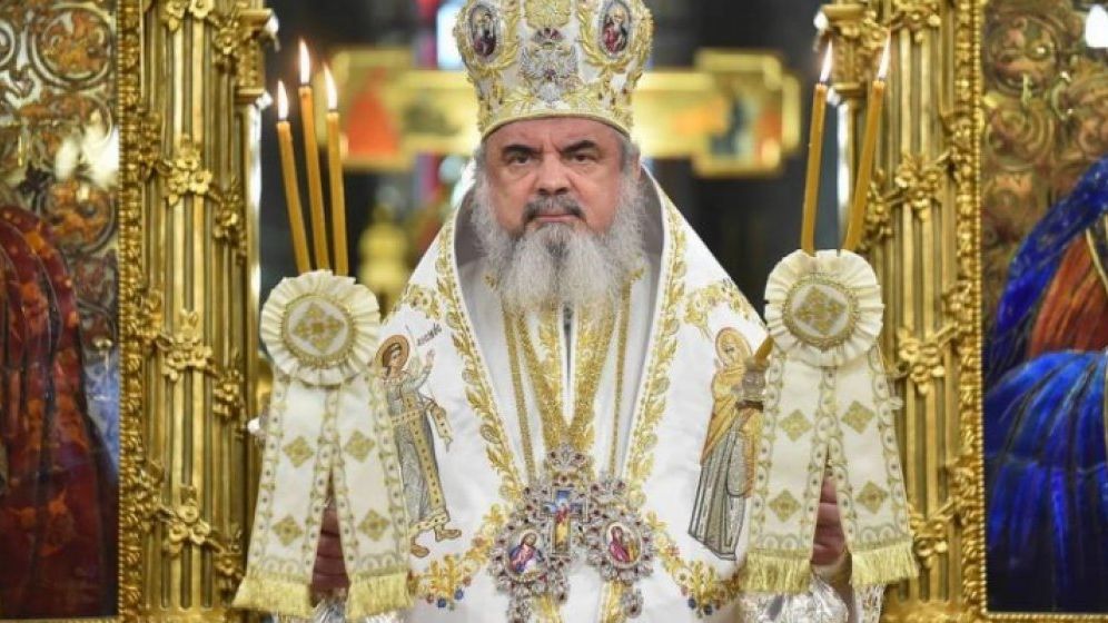 Antreprenorii îi cer Patriarhului Daniel să îndemne populația la vaccinare