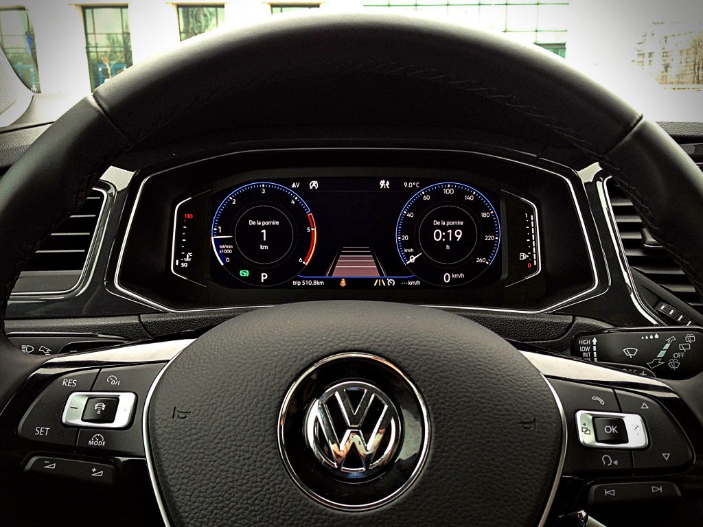 Volkswagen T-Roc - Imagine 18