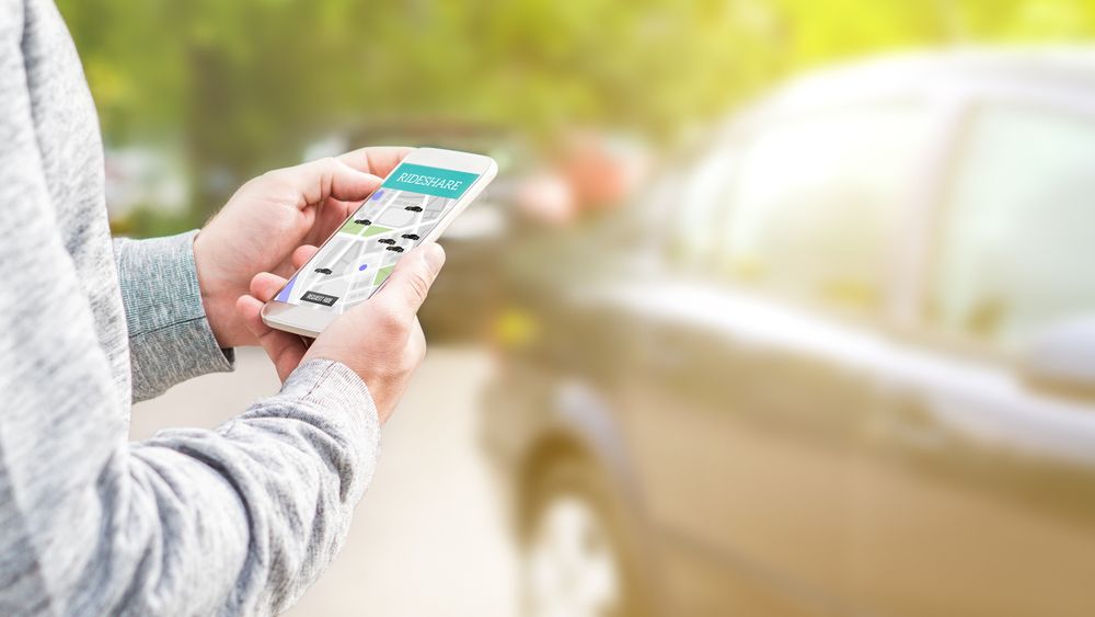 COTAR acuza parlamentarii ca servesc interesele companiilor de ridesharing