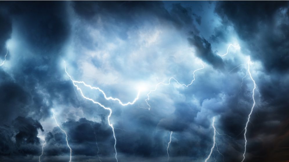 În 2021 au fost cele mai multe alerte meteo defenomene periculoase din țară din ultimii ani