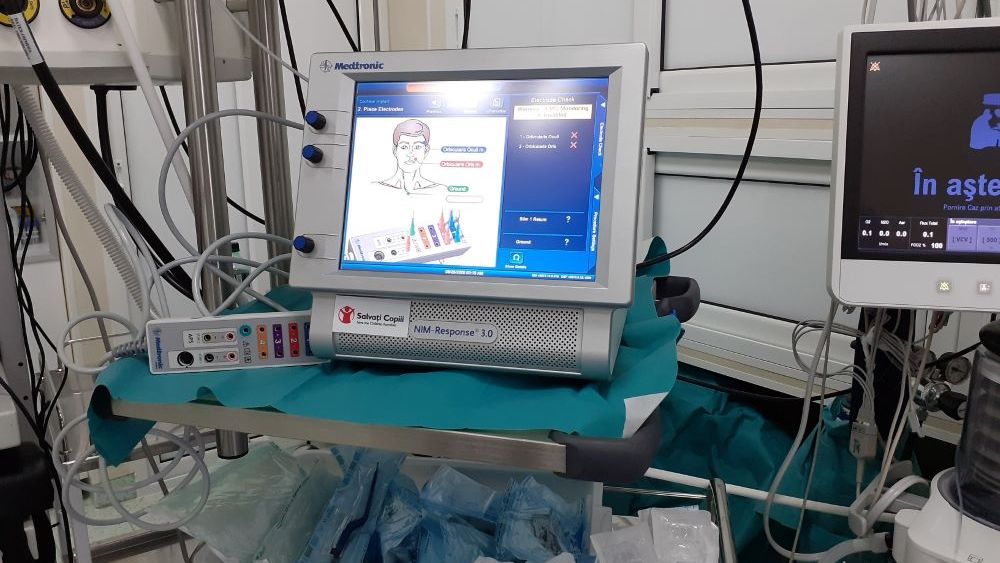 Spitalul Grigore Alexandrescu din București primește aparatură medicală performantă pentru programul de tratament al surdității la nou-născut și pentru Secția ATI