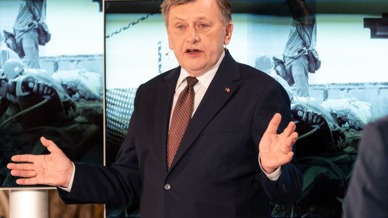 Crin Antonescu a votat: Am votat pentru o Românie unită, puternică și demnă