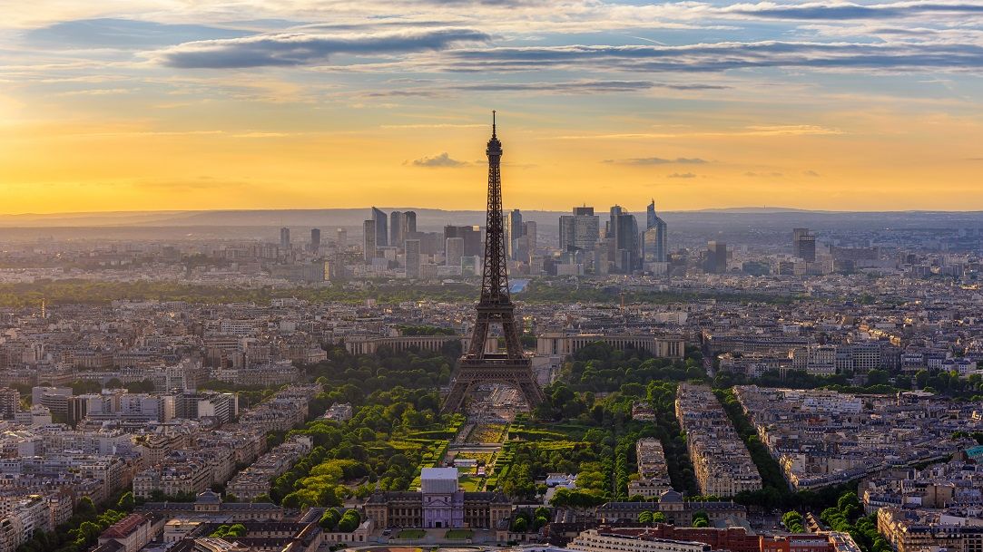 O piață din Paris va purta numele compozitorului George Enescu