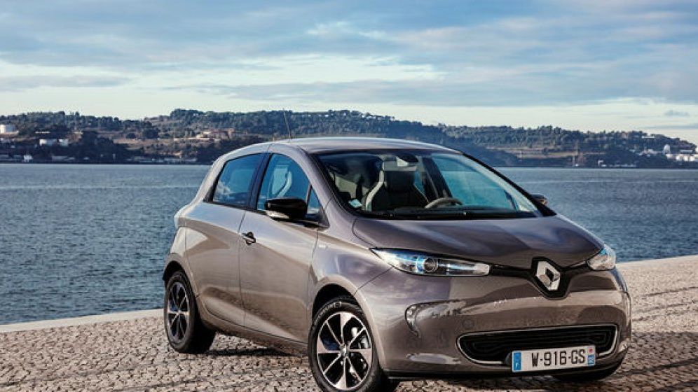 Renault intenţionează să închidă patru uzine din Franţa