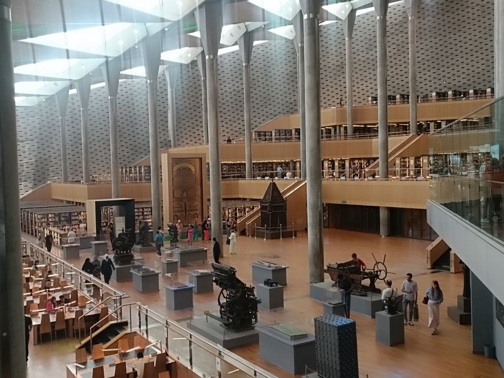 FOTOREPORTAJ din Alexandria, Egipt: O călătorie printre ruinele Farului pierdut și a bibliotecii - Imagine 27