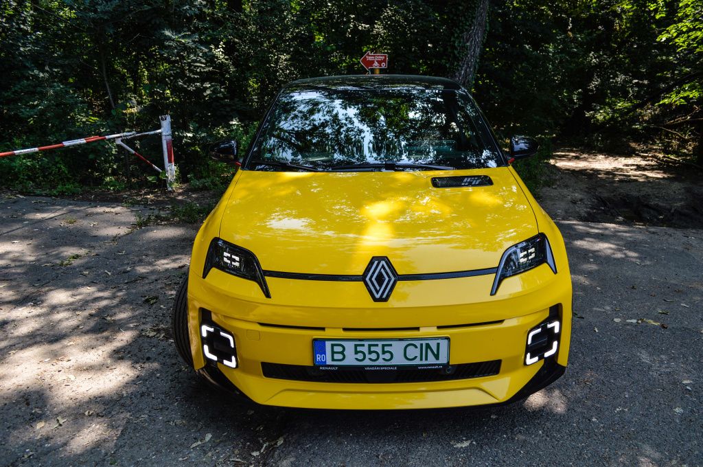 [FOTO] Test Drive Renault 5 E-Tech, o electrică de oraș după care întorci capul de fiecare dată - Imagine 14