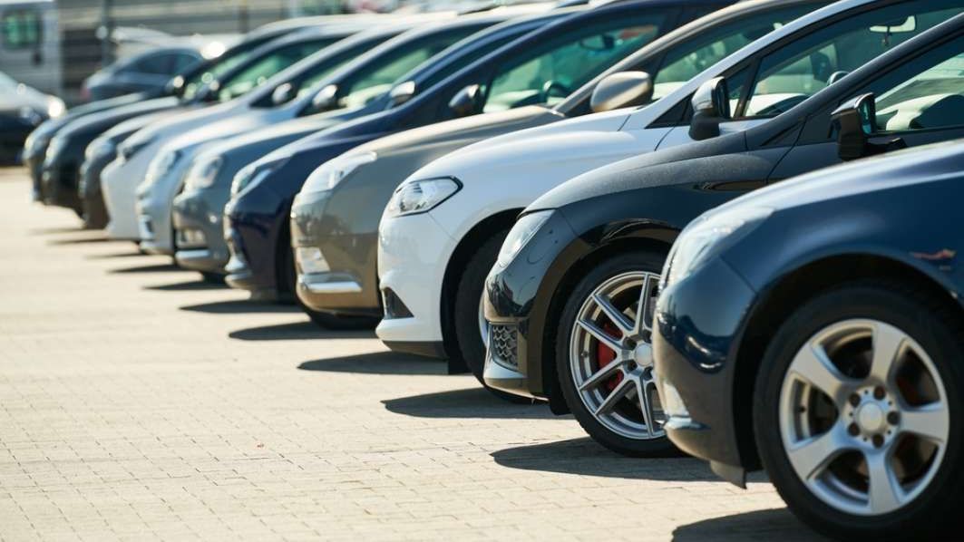 Vara nu le priește mașinilor electrice: Scădere cu 70% a cererii pentru EV-uri pe piața din România, în iulie