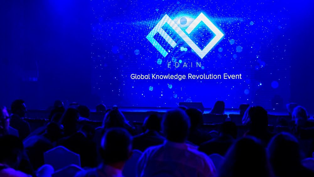 Cum vor românii de la CryptoDATA să revoluționeze piața globală de informații digitale