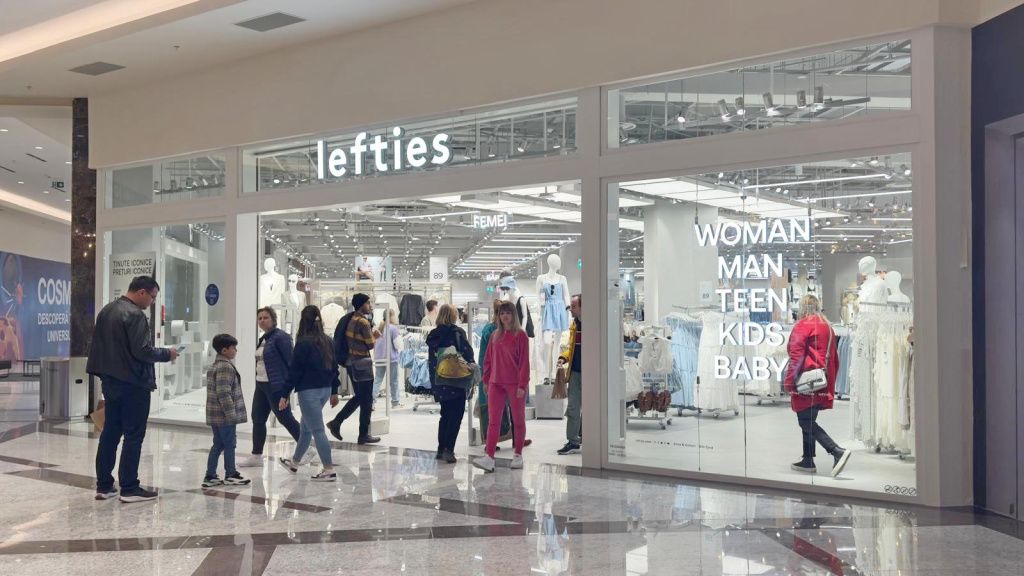 FOTO | Iulius Mall Suceava s-a deschis în varianta extinsă, după o investiție de 40 mil. euro - Imagine 13