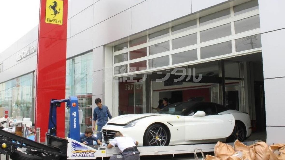 51 de Ferrari au fost distruse in Japonia de Taifunul Jebi. Pagubele se ridica la 9 miliarde de dolari