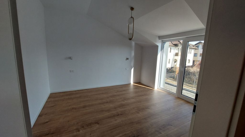 Case în stil scandinav în complexul Hambar44 din Mogoșoaia - Imagine 13