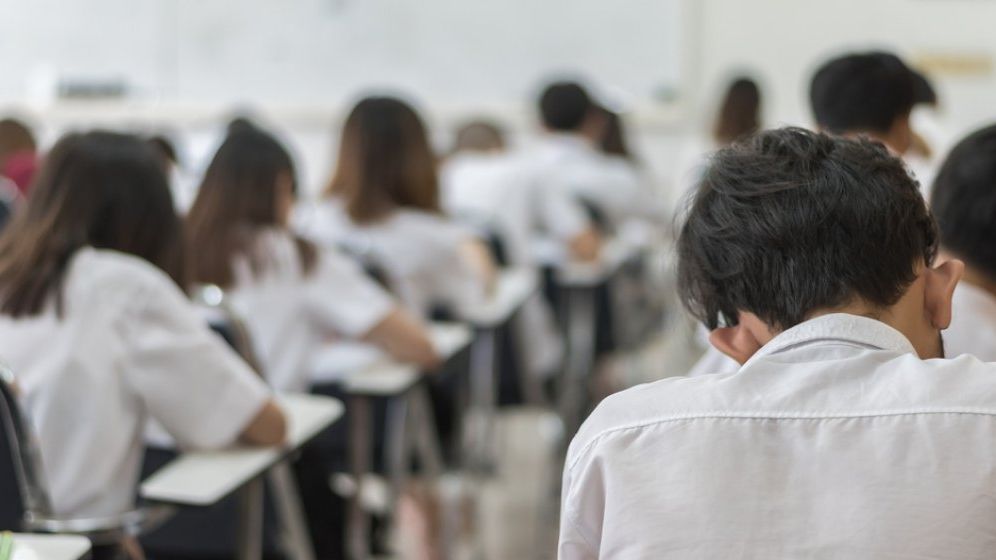 Peste 94% dintre elevi s-au prezentat la prima probă de la Evaluarea Națională, peste așteptările lui Cîmpeanu