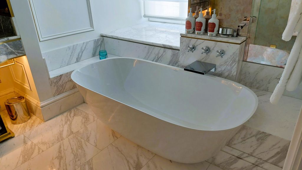 În București ca la Monaco. Cum arată cel mai nou hotel de lux din Capitală, care aduce în premi - Imagine 29