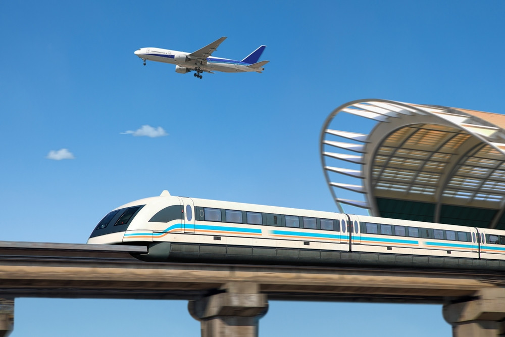 Record: Un tren din China a accelerat de la 0 la 800 km/h în doar 5 secunde