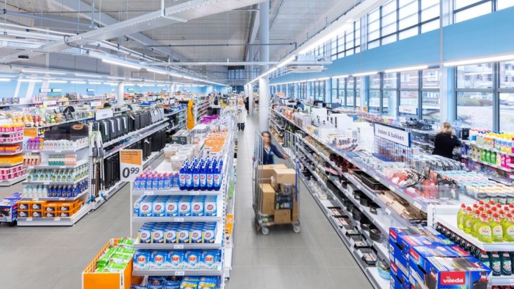 Angajări în România: un nou retailer caută oameni pentru magazinele pe care le va deschide