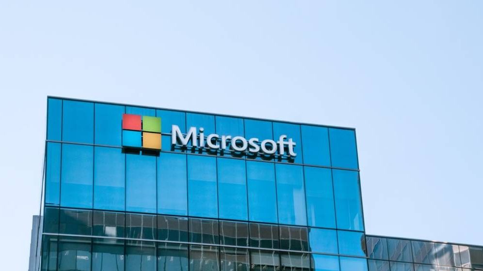 Microsoft, pe urmele Nvidia. Valoarea companiei a depășit pragul de 4 trilioane de dolari