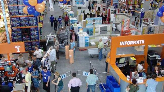 Dedeman se pregateste sa deschida noi magazine si in orasele secundare si vrea sa ajunga la 55 de spatii comerciale in Romania. Urmeaza pietele externe