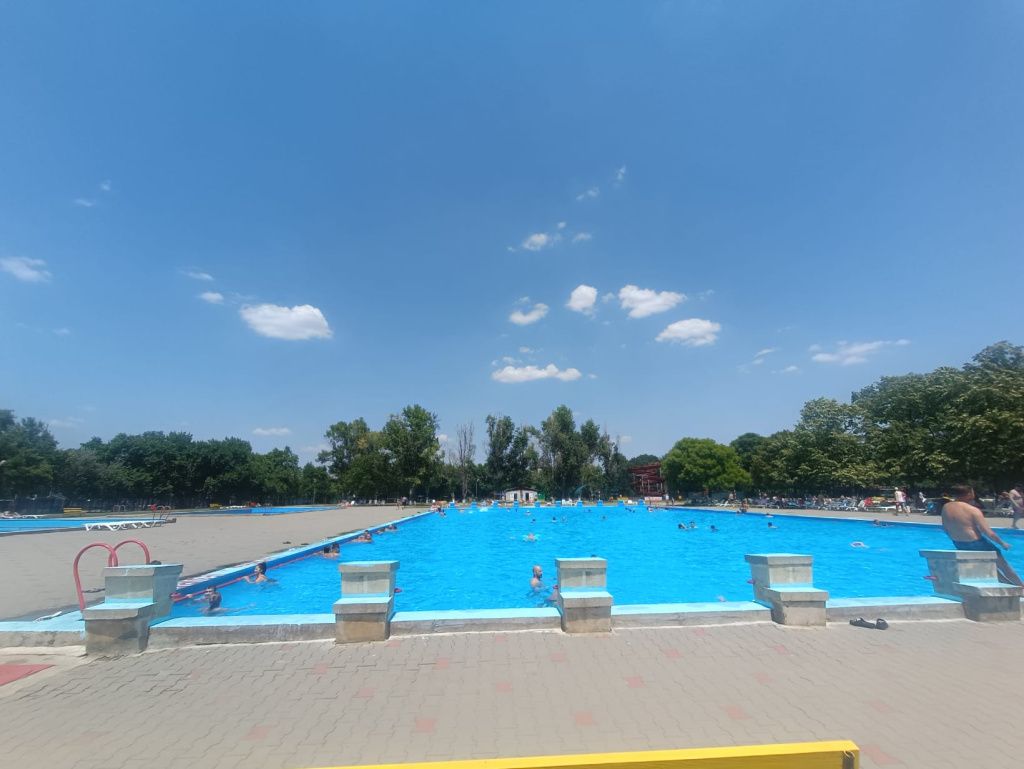 GALERIE FOTO | O zi la Ștrandul Văcărești, cu o bălăceală ca-n copilărie, dar cu prețuri " - Imagine 13