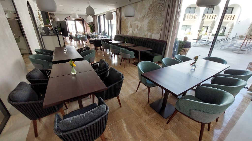 Cum arată cel mai nou hotel din România, construit pe proprietatea unui fost mare boier - Imagine 38