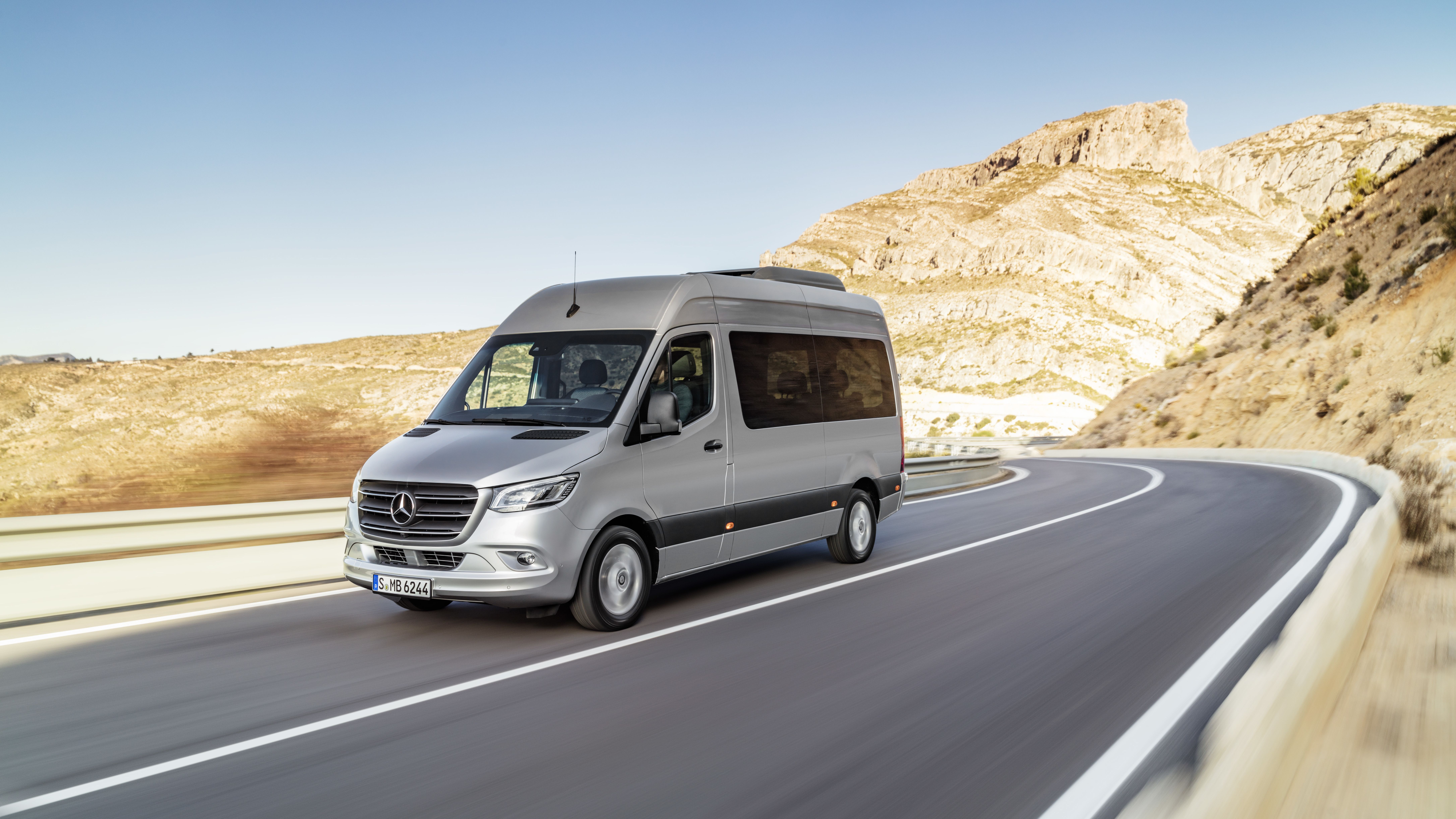 Mercedes-Benz a anuntat preturile noului Sprinter in Romania