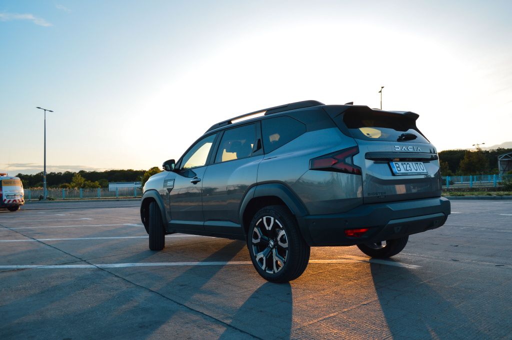 [FOTO] Test Drive Dacia Bigster Hybrid 155. Prima Dacia care oferă liniștea unei mașini premium - Imagine 16