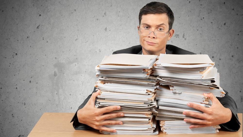 Cadrul fiscal si legislativ complicat si instabil din Romania, cosmarul investitorilor! Tinerii, sansa antreprenoriatului!