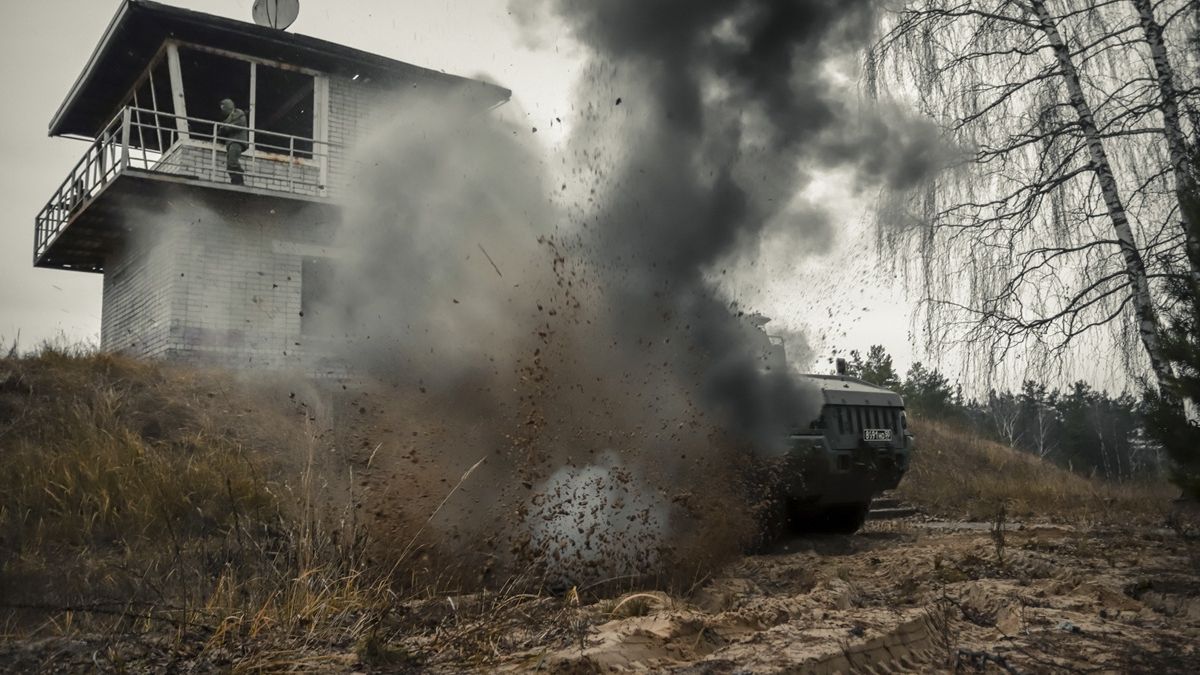Un milionar ucrainean a cerut armatei să-i bombardeze noua vilă, când a văzut pe camere că a fost ocupată de ruși