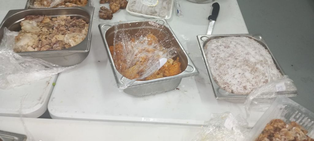 FOTO | Piedone a închis restaurantul din Parlament: Aleșii rămân fără cantină timp de 6 luni - Imagine 1