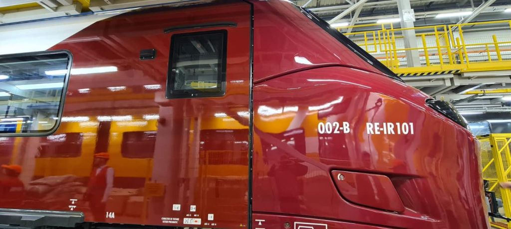 Rama electrică ALSTOM, primul tren nou cumpărat de România de 20 de ani încoace, a ajuns în ța - Imagine 7