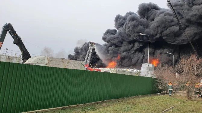 [VIDEO] Incendiu puternic în Buzău